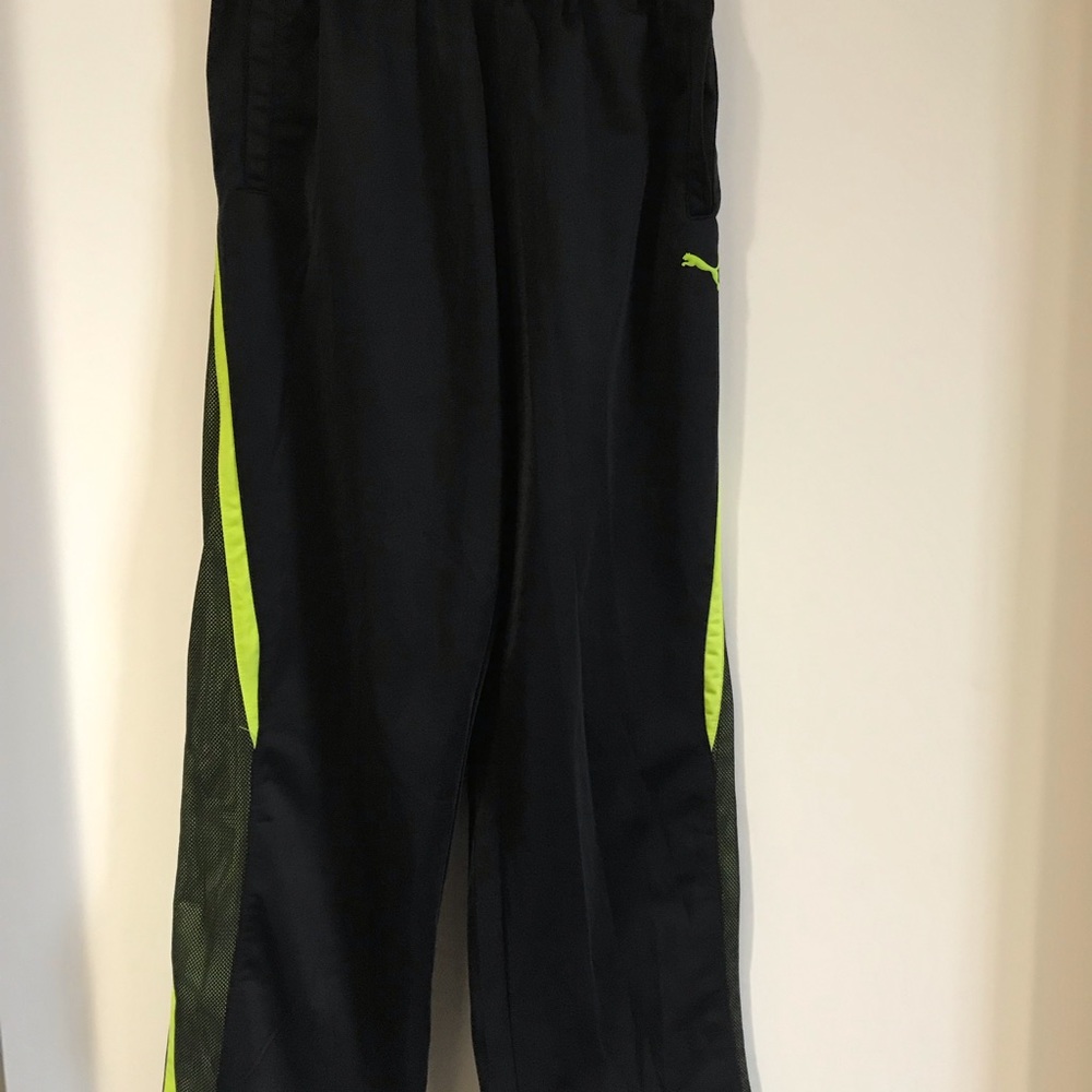 Boys large puma black gym style pants new with tag
